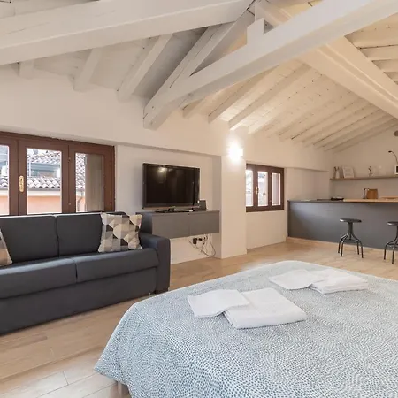 Residenza Capriolo 28 - F&l Appartement *