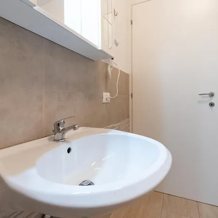 Appartement Residenza Capriolo 28 - F&l *